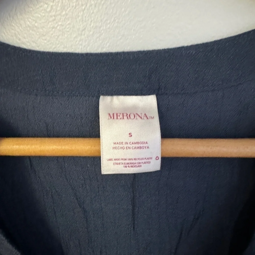 0424-28 Linen-Like Top